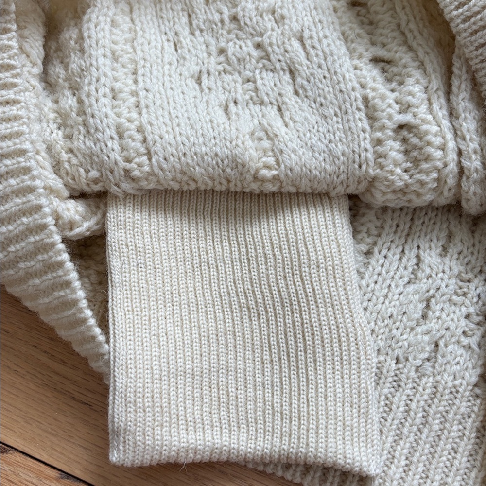 Aran Cardigan Cable Knit Sweater Pockets L - Picture 8 of 10